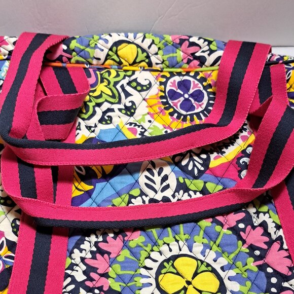Vera Bradley RIO Print Large Duffle Sports Bag Two Handles Tropical Colors - Picture 5 of 7